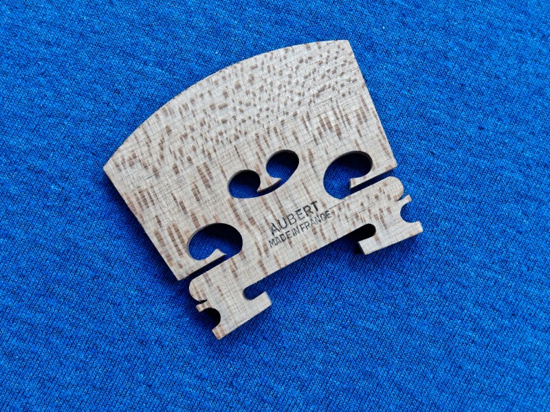 Calus Vioara AUBERT Standard