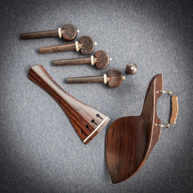 Set Accesorii Vioara Palisandru Model HEART cu Ornament Alb
