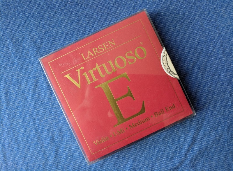 Corzi Vioara Larsen Virtuoso